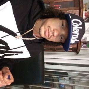 Meet your Posher, Joshua